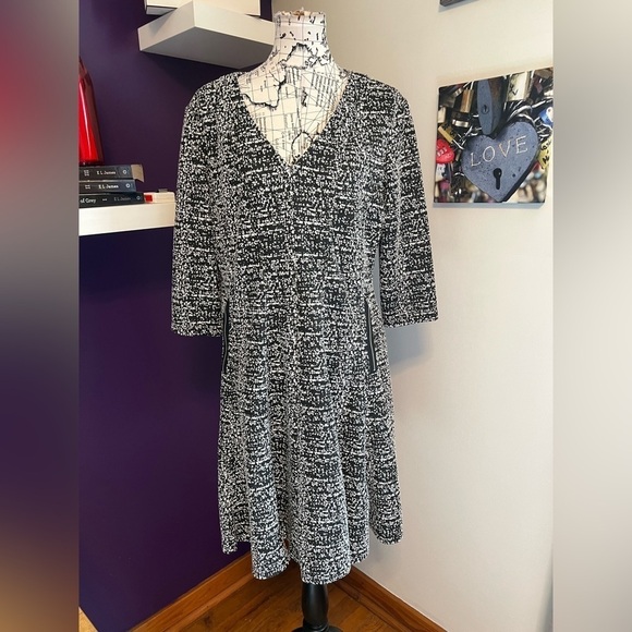 Lane Bryant Dresses & Skirts - Lane Bryant Plus Size Long Sleeve Dress